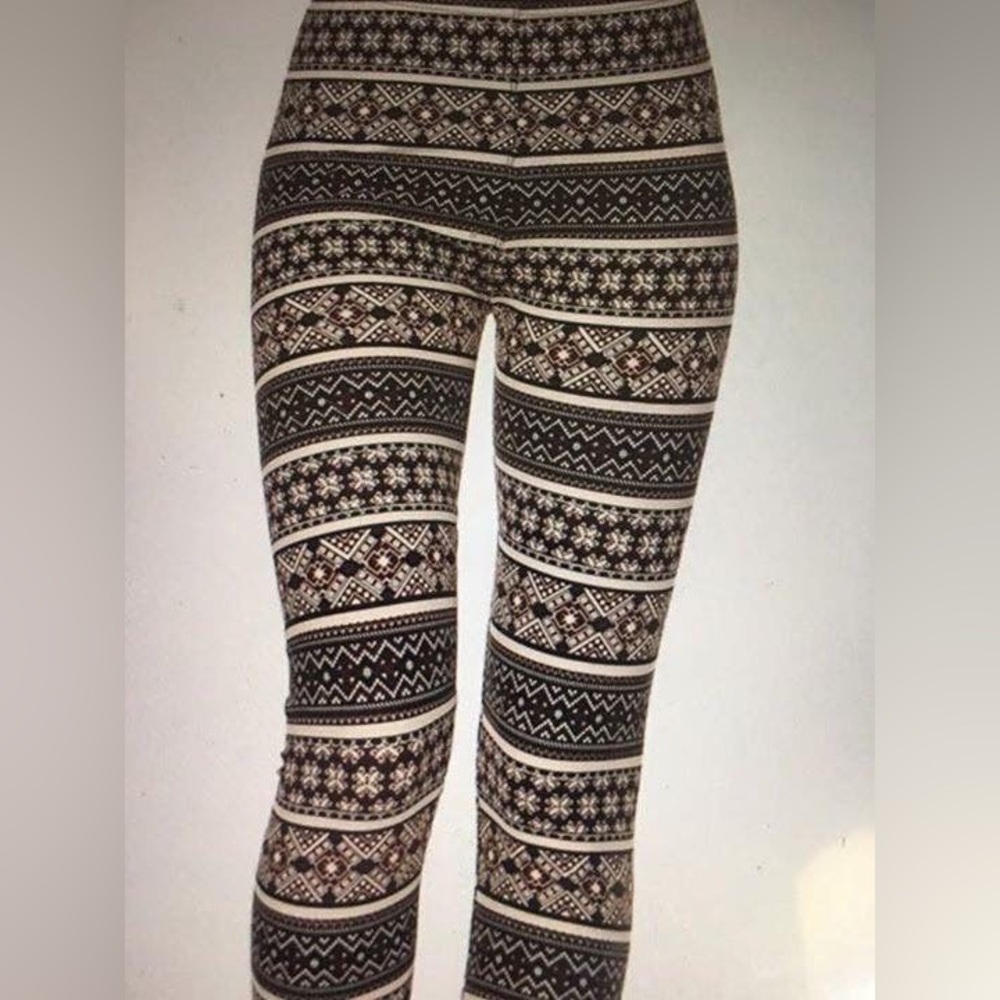 Plus Size Brown Aztec Print Leggings